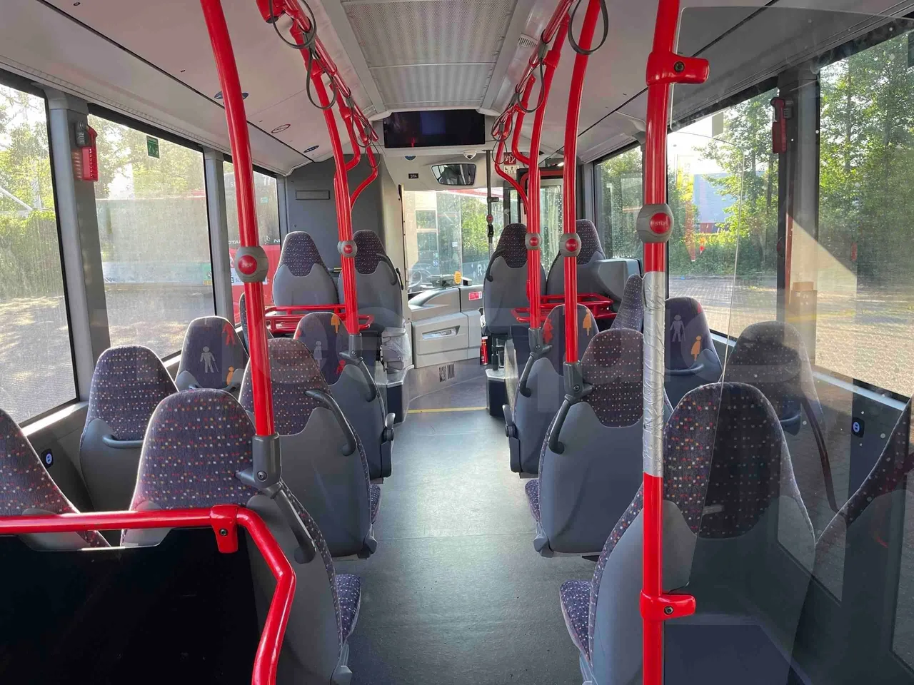 Mercedes-Benz Citaro - Forward Seats From Middle Position