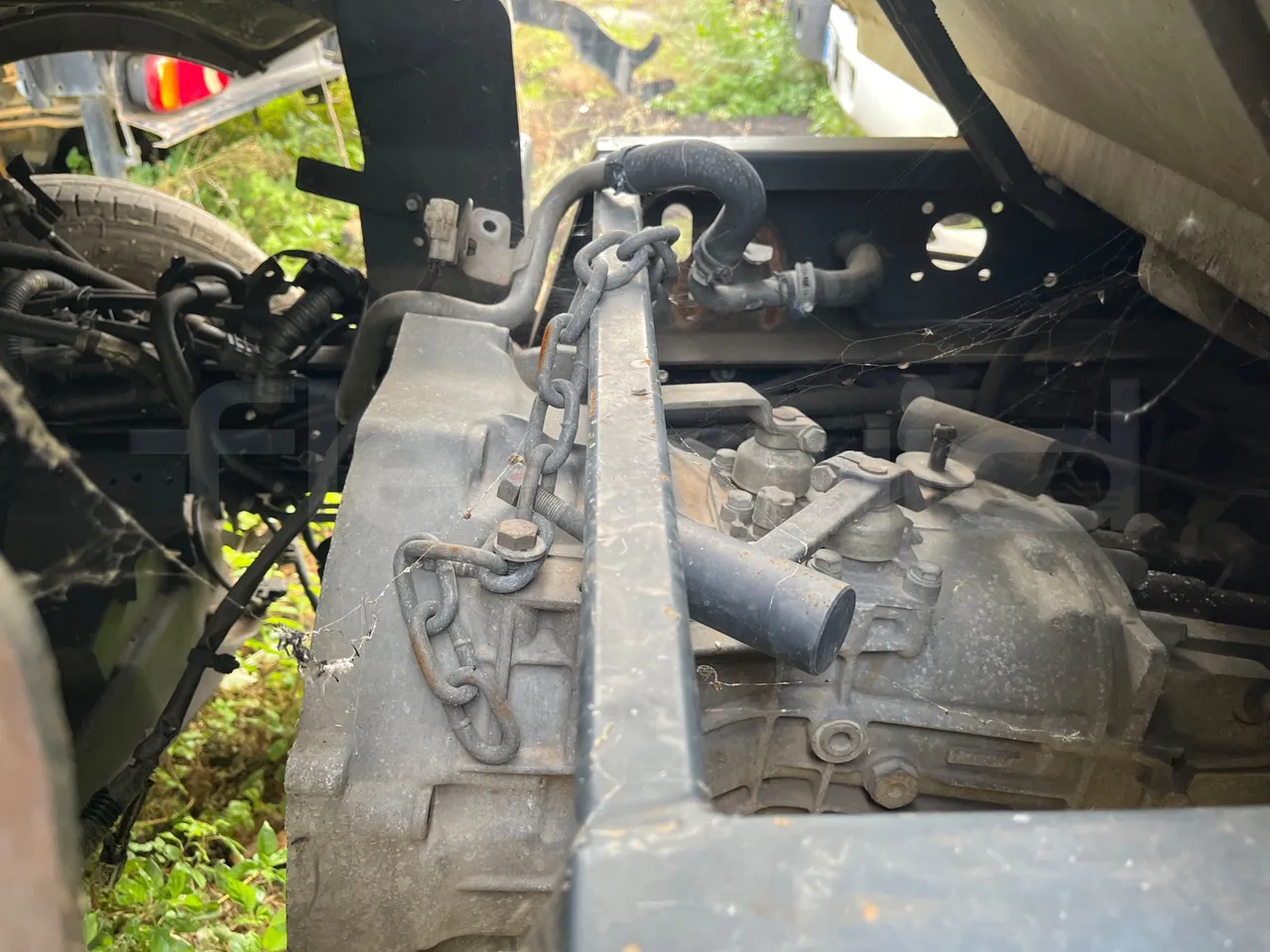 Renault Maxity F241 - Euro5 - 100kW - 4.972mt - gearbox photo