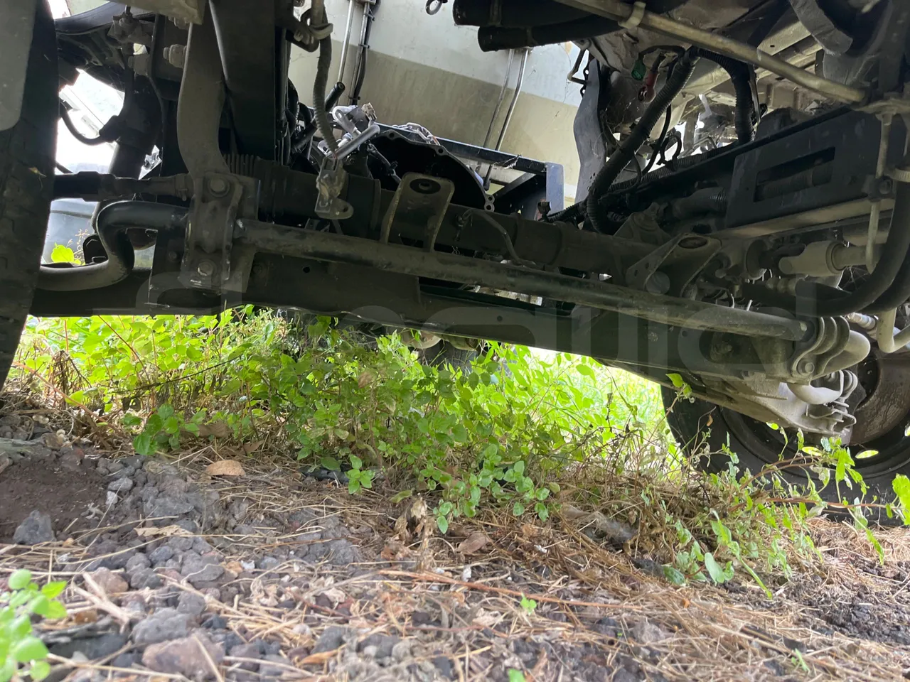 Renault Maxity F241 - Euro5 - 100kW - 4.972mt - front undercarriage from front