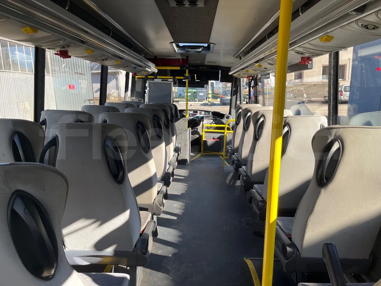 Kutsenits IC HNF-1 - EUR5 - 125kW -8.5m - forward view all seats last row height