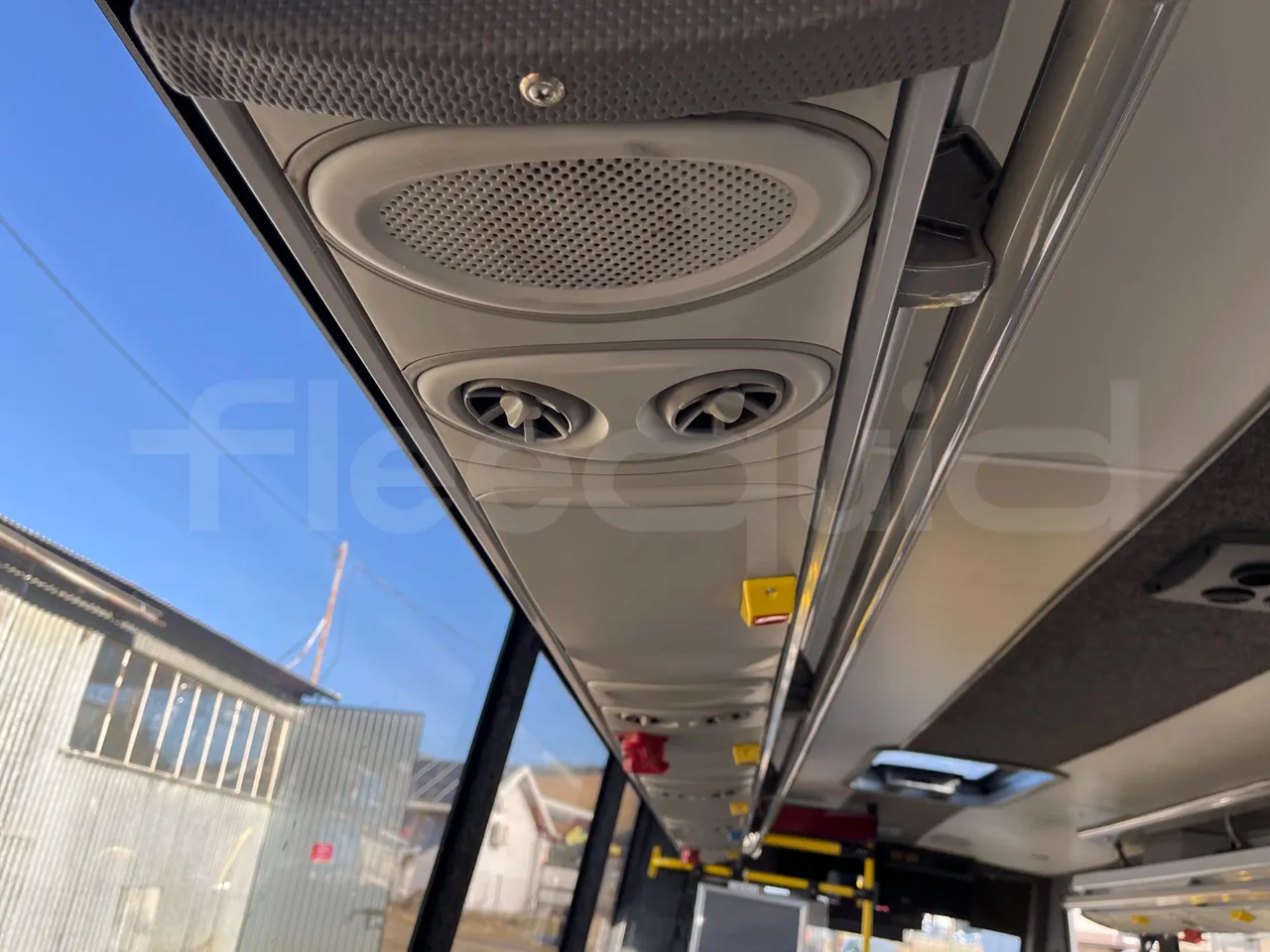 Kutsenits IC HNF-1 - EUR5 - 125kW -8.5m - overhead compartments photo