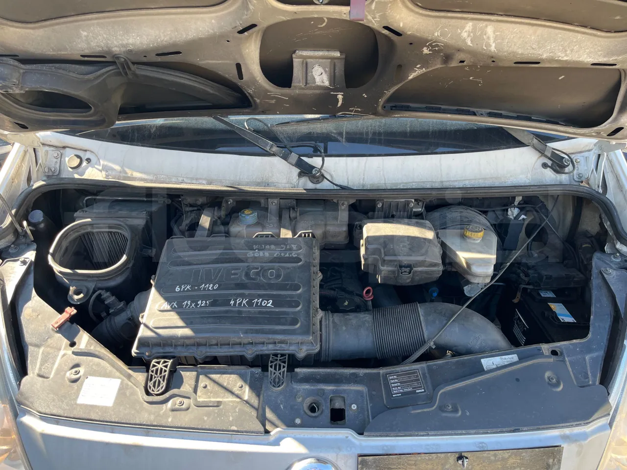 Kutsenits IC HNF-1 - EUR5 - 125kW -8.5m - rear hatch open