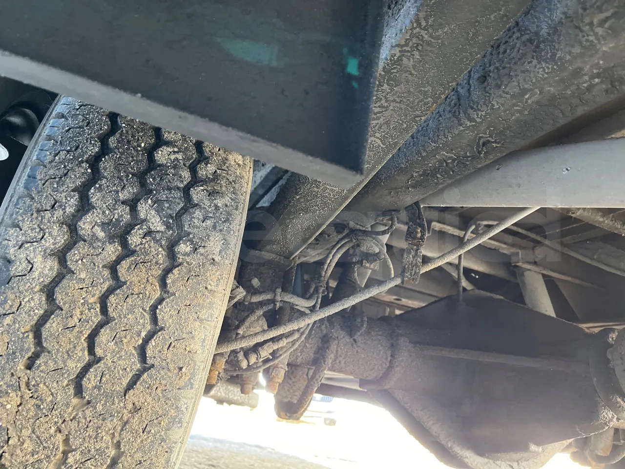 Kutsenits IC HNF-1 - EUR5 - 125kW -8.5m - axel 2 leaf spring right