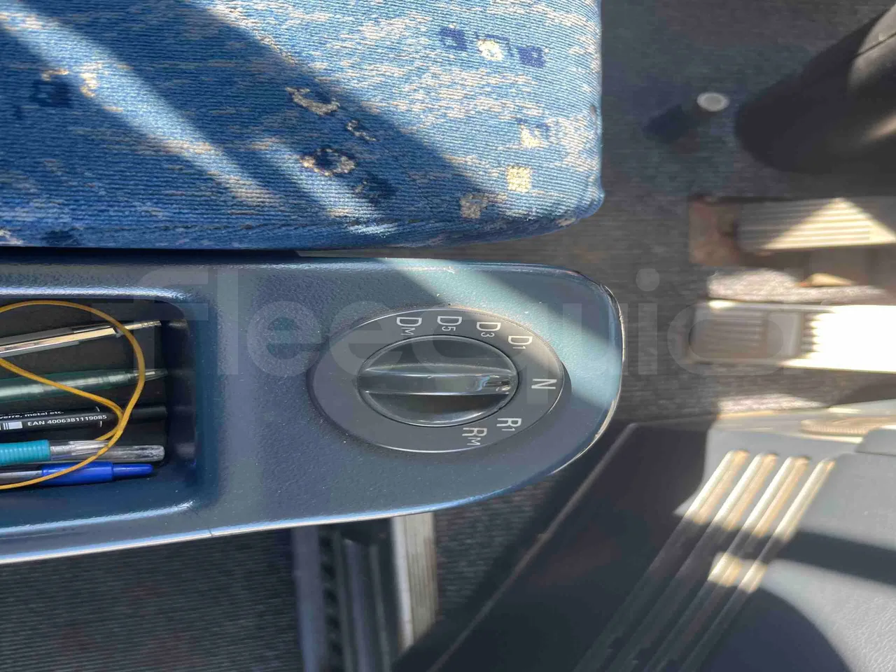 Neoplan 1122/3 L - Euro3 - 390kW - 13.790mt - radio accessories photo