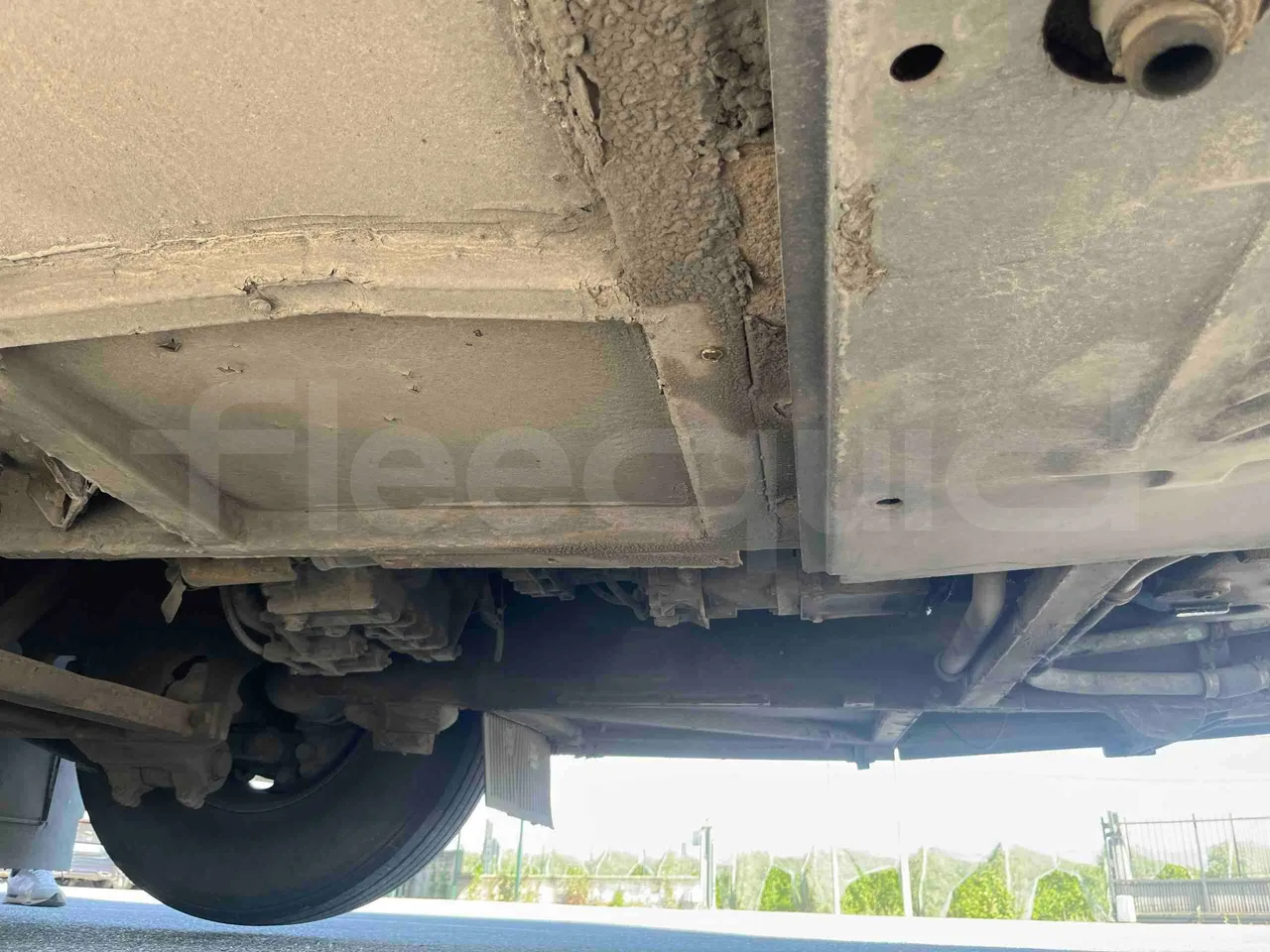 Neoplan 1122/3 L - Euro3 - 390kW - 13.790mt - gearbox photo