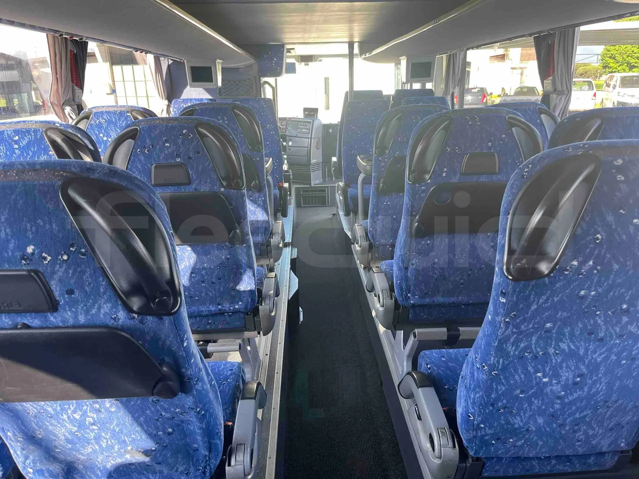 Neoplan 1122/3 L - Euro3 - 390kW - 13.790mt - reverse view middle aisle