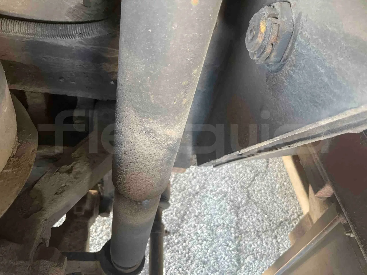Neoplan 1122/3 L - Euro3 - 390kW - 13.790mt - axel 3 shock absorbers 1 right