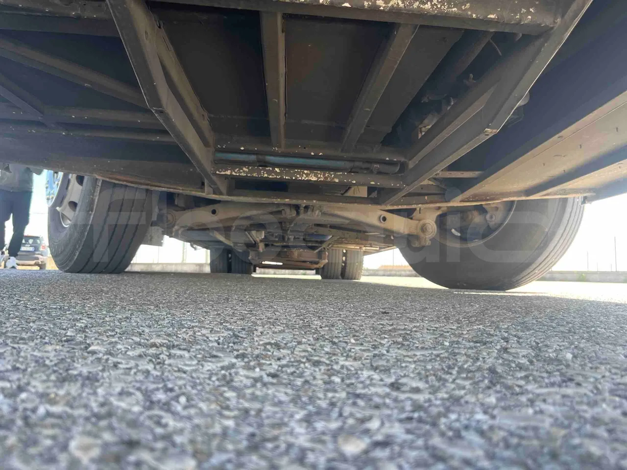 Neoplan 1122/3 L - Euro3 - 390kW - 13.790mt - front axle central