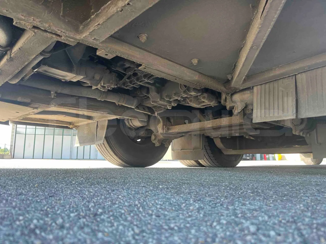 Neoplan 1122/3 L - Euro3 - 390kW - 13.790mt - axle 3 left side