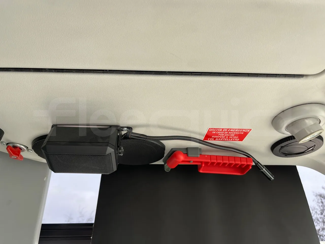 Volvo B4SC 7900  - Euro6 - 177kW - 12.134mt - driver microphone accessories photo