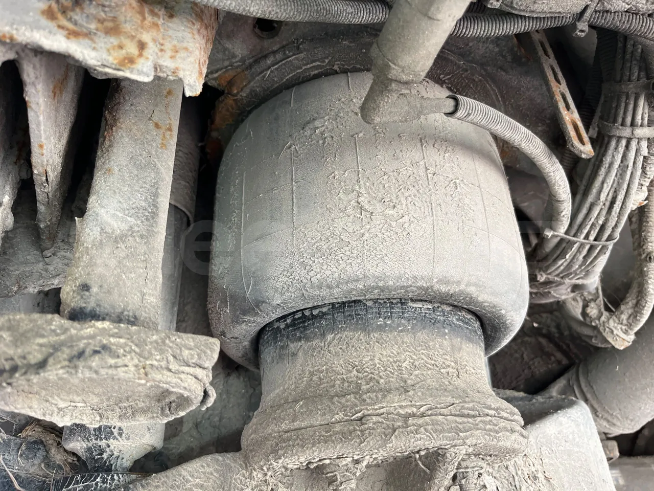 Volvo B4SC 7900  - Euro6 - 177kW - 12.134mt - axel 2 air springs 2 left