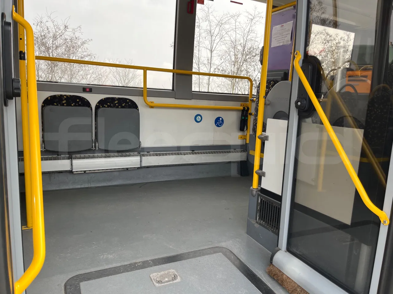 Volvo B4SC 7900  - Euro6 - 177kW - 12.134mt - disabled area photo