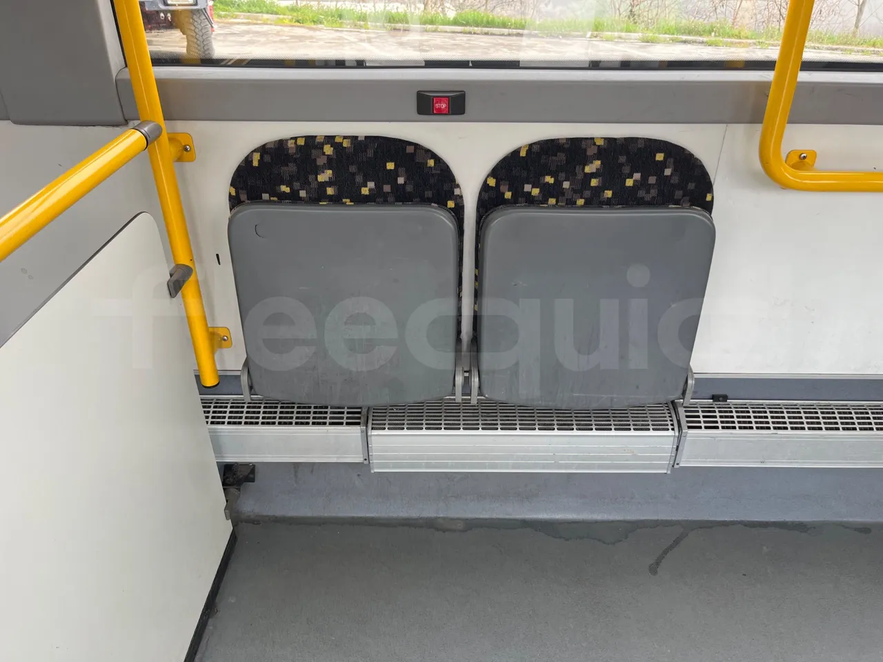 Volvo B4SC 7900  - Euro6 - 177kW - 12.134mt - folding seat photo