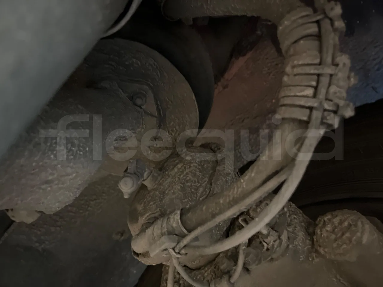 Volvo B4SC 7900  - Euro6 - 177kW - 12.134mt - front air springs right