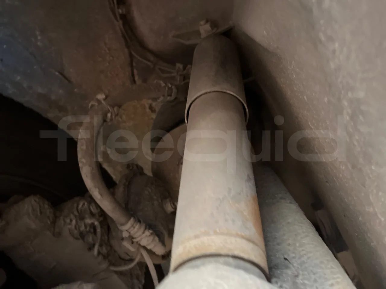 Volvo B4SC 7900  - Euro6 - 177kW - 12.134mt - front shock absorbers left
