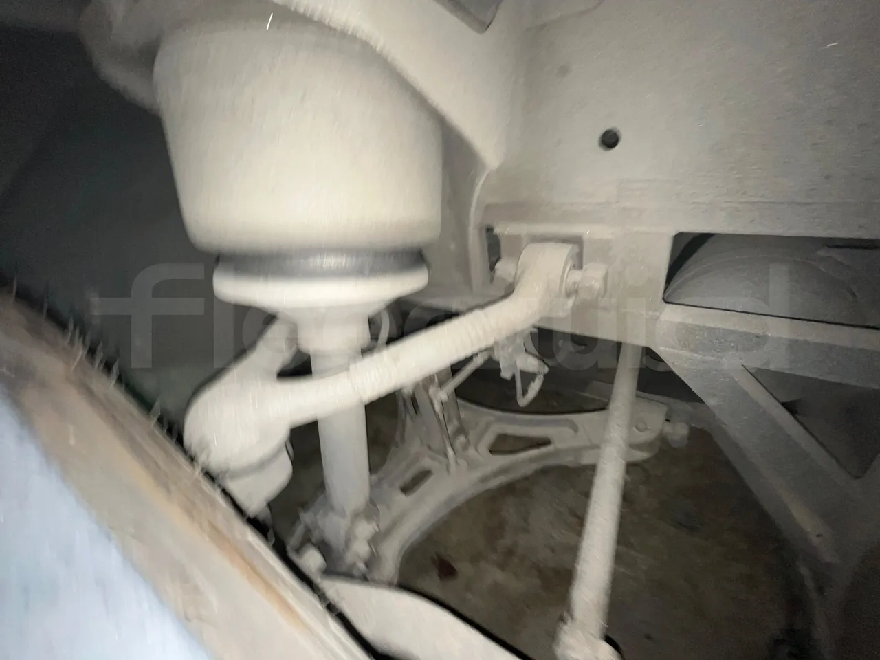 Iveco Magelys SFR2XX QC M8CU - Euro6 - 294Kw - 12,830mt - front brake calipers left