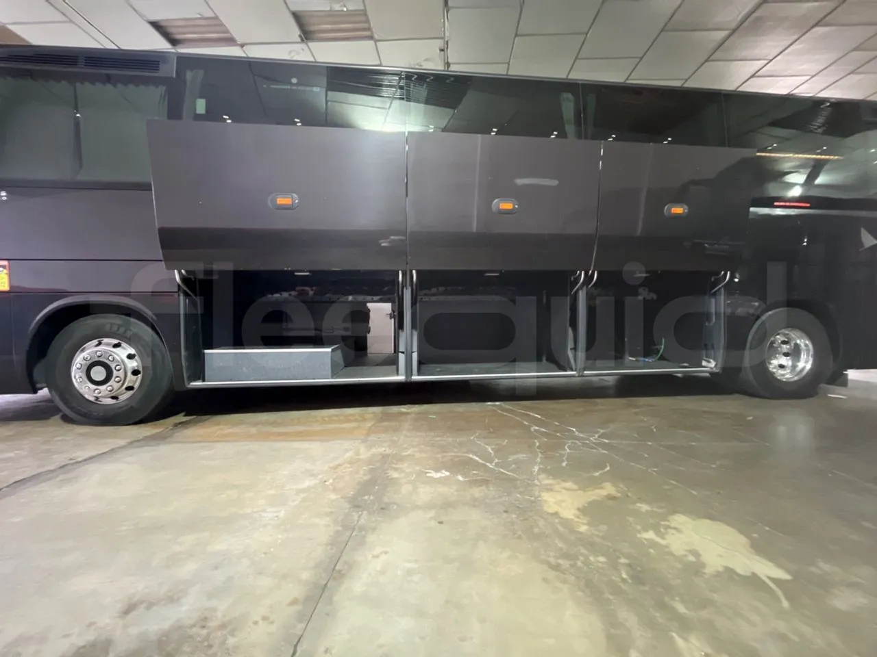 Iveco Magelys SFR2XX QC M8CU - Euro6 - 294Kw - 12,830mt - luggage rack photo