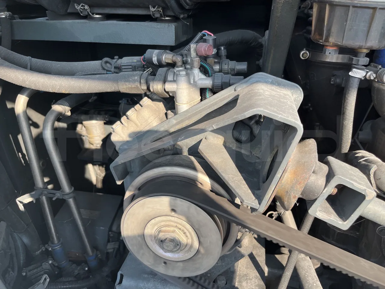 Temsa Safari - Air Conditioning Compressor
