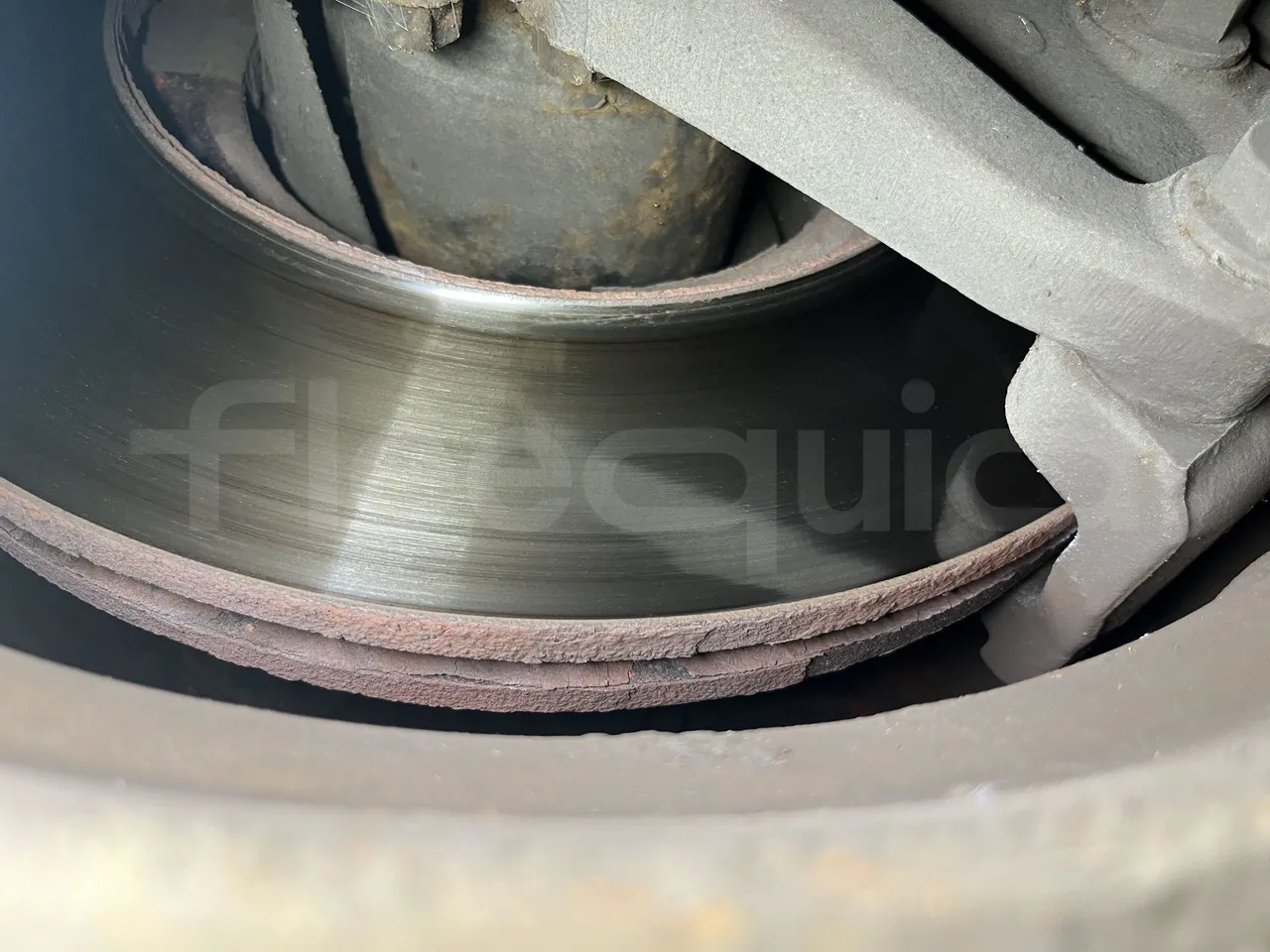 Temsa Safari - Second Axle Discs Right Side