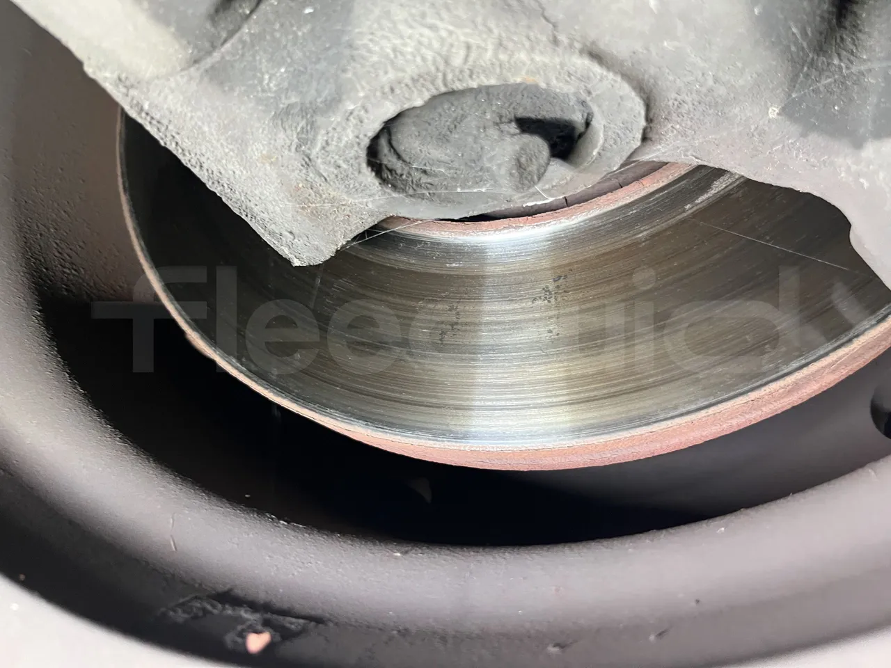 Temsa Safari - First Axle Discs Left Side