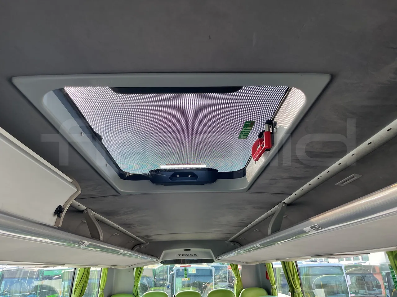 Temsa Safari - Roof Hatch 2