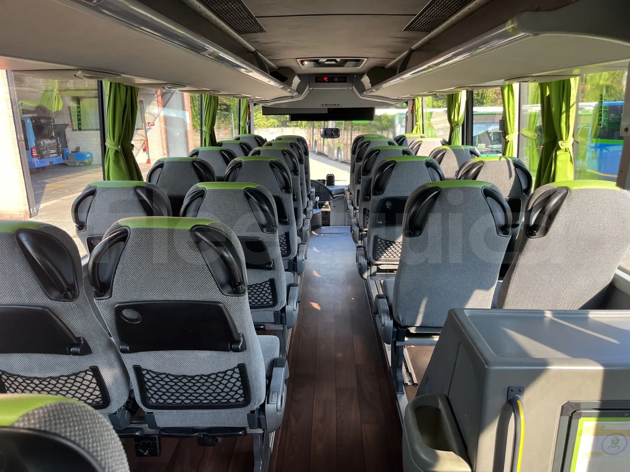 Temsa Safari - Forward Seats From Middle Position