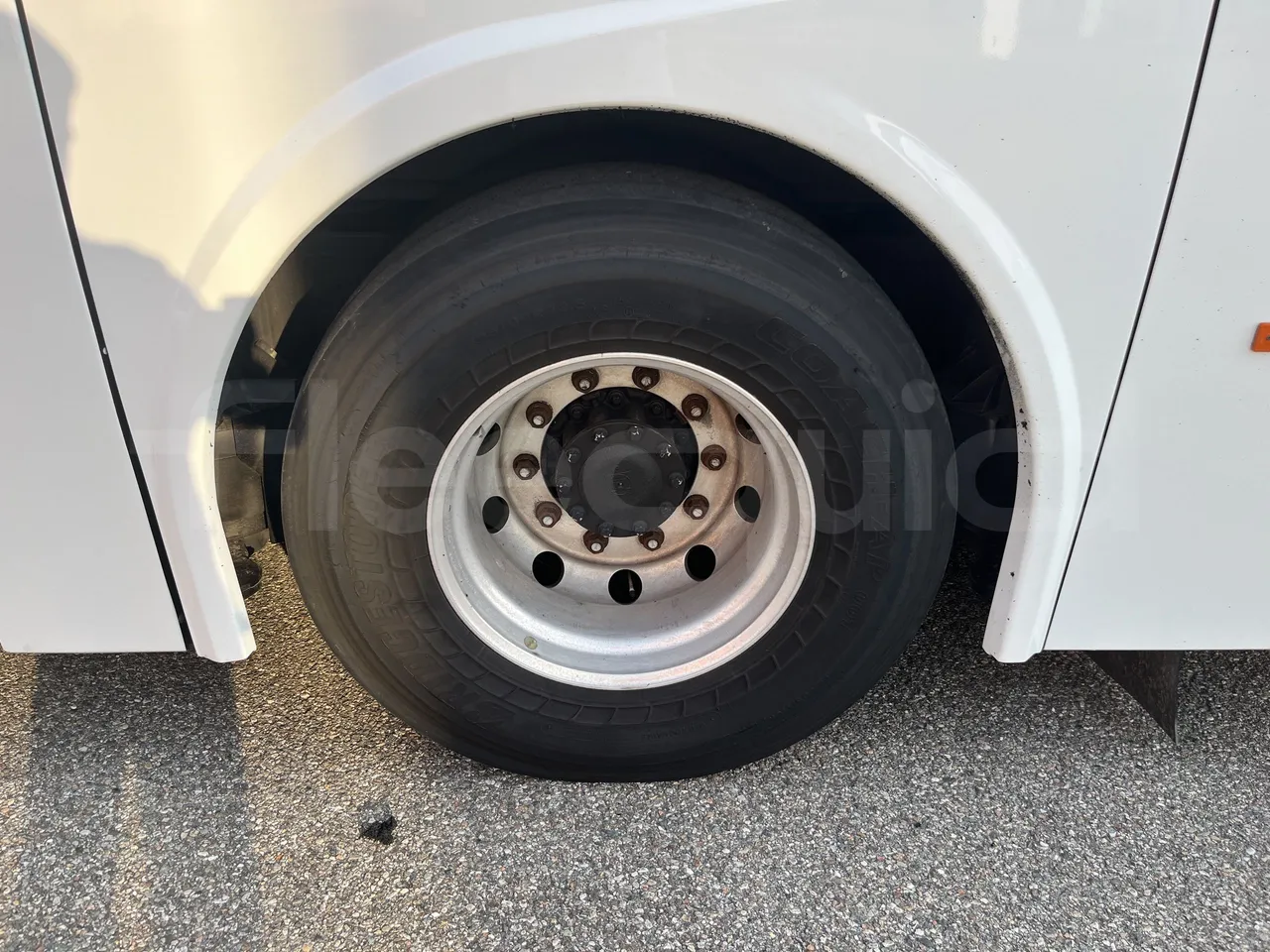 Temsa Safari - Second Axle Left Side: Complete Wheel