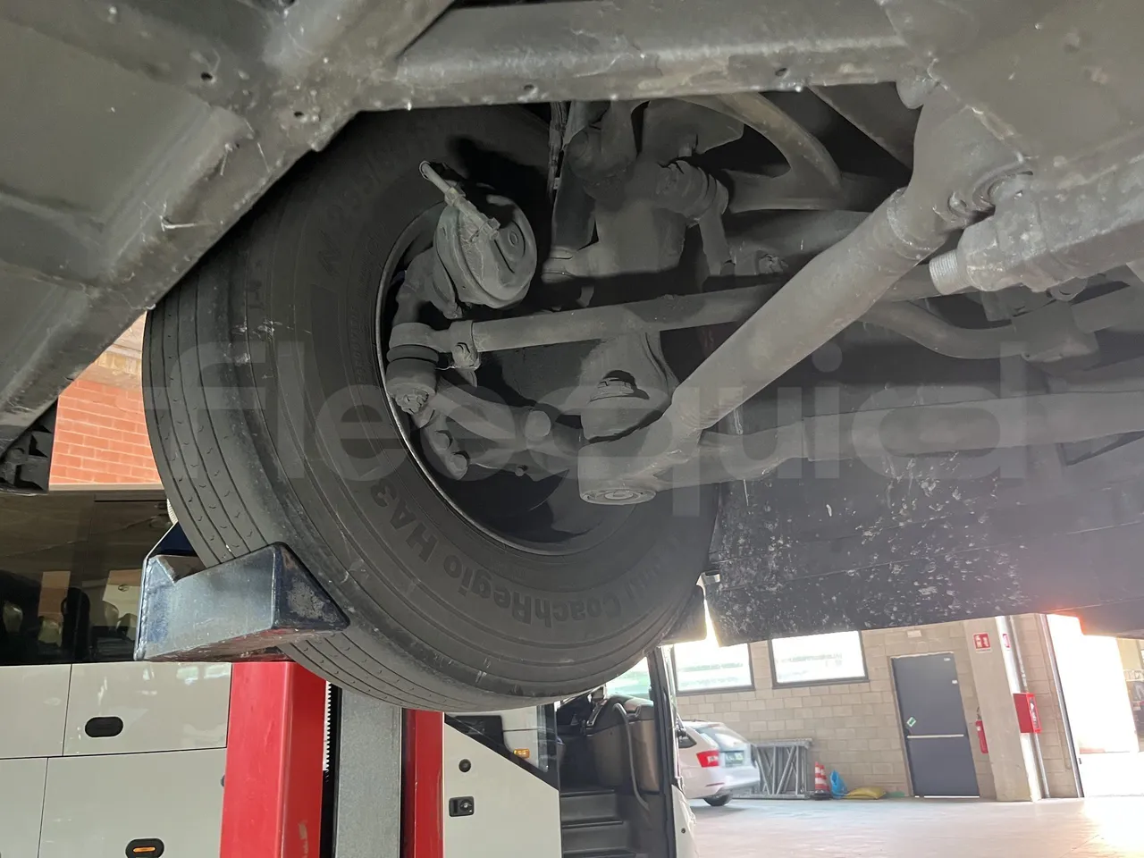 Temsa Safari - First Axle Right Side
