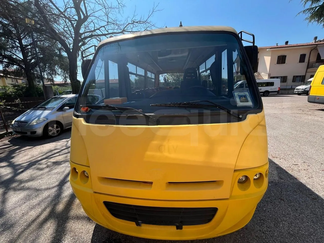 Iveco Cacciamali 65C/ Euro 3 - 122 Kw - 7,990 Mt - front photo