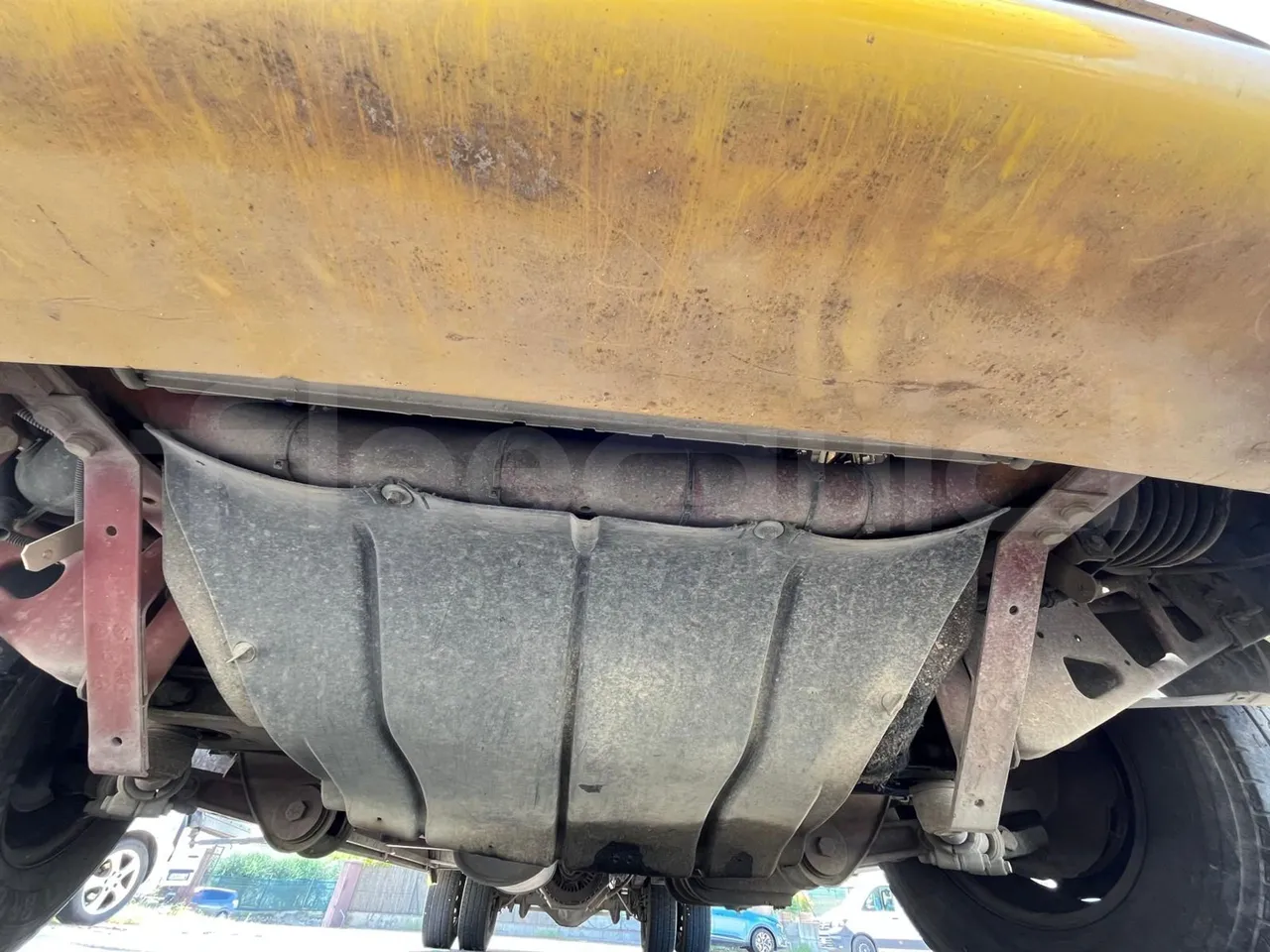 Iveco Cacciamali 65C/ Euro 3 - 122 Kw - 7,990 Mt - front undercarriage from front