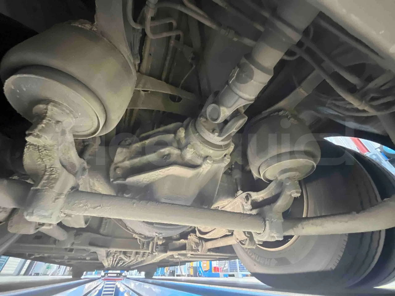 Man Lion's Intercity - axle 2 caliper brakes left