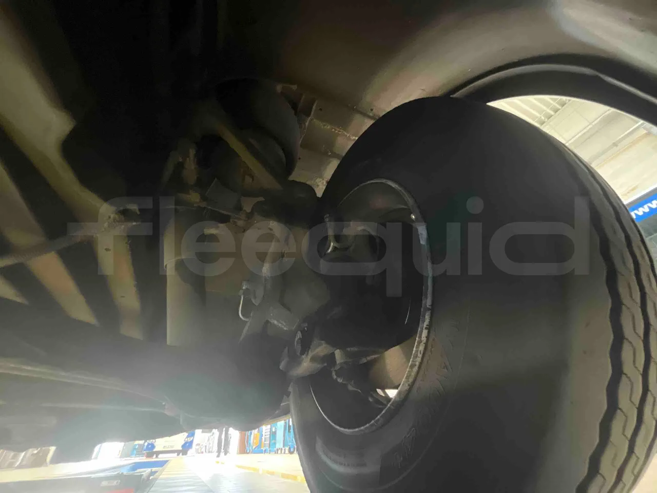 Man Lion's Intercity - axle 2 discs right