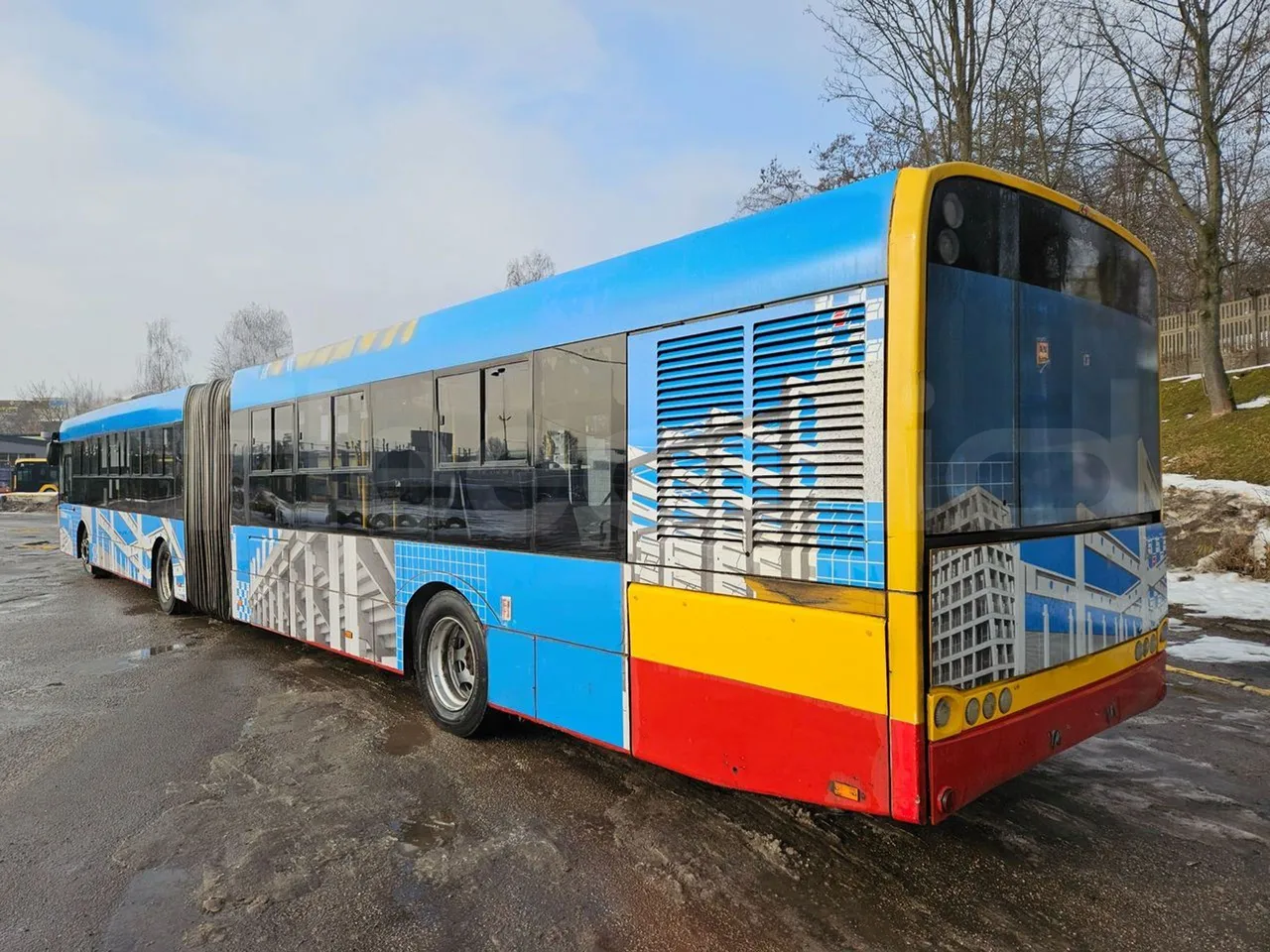 Solaris Urbino 18-Euro5-231kw-18m - 3/4 left rear side