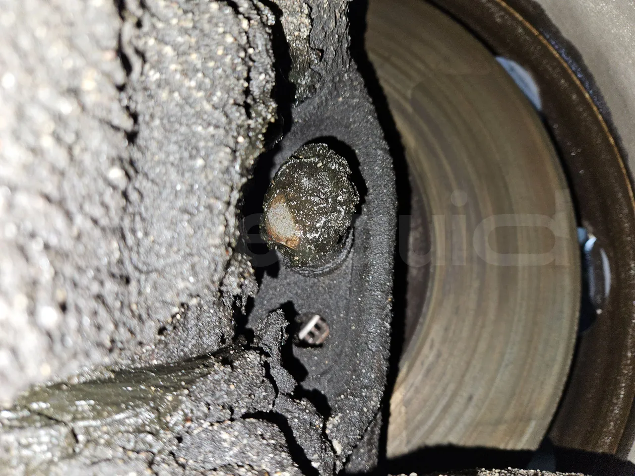 Solaris Urbino 18-Euro5-231kw-18m - front discs right