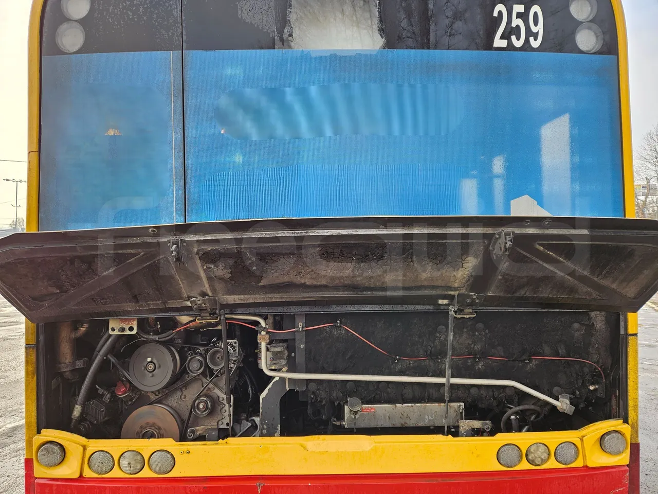 Solaris Urbino 18-Euro5-231kw-18m - rear hatch open