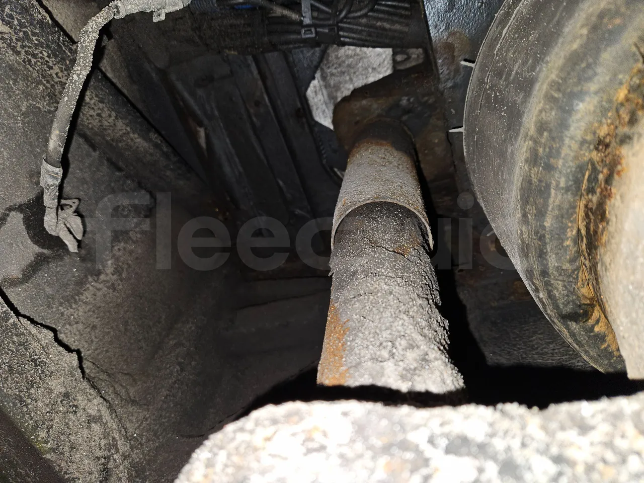 Solaris Urbino 18-Euro5-231kw-18m - axle 2 shock absorbers 2 left