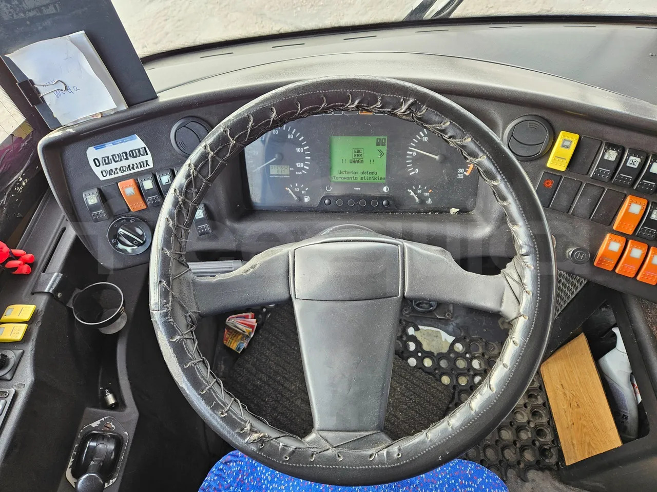 Solaris Urbino 18-Euro5-231kw-18m - steering wheel photo