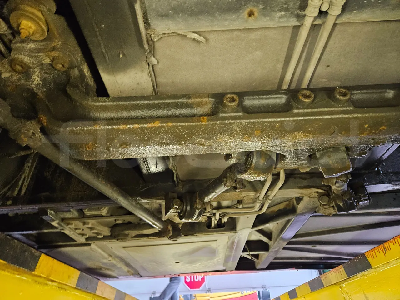 Solaris Urbino 18-Euro5-231kw-18m - front axle central