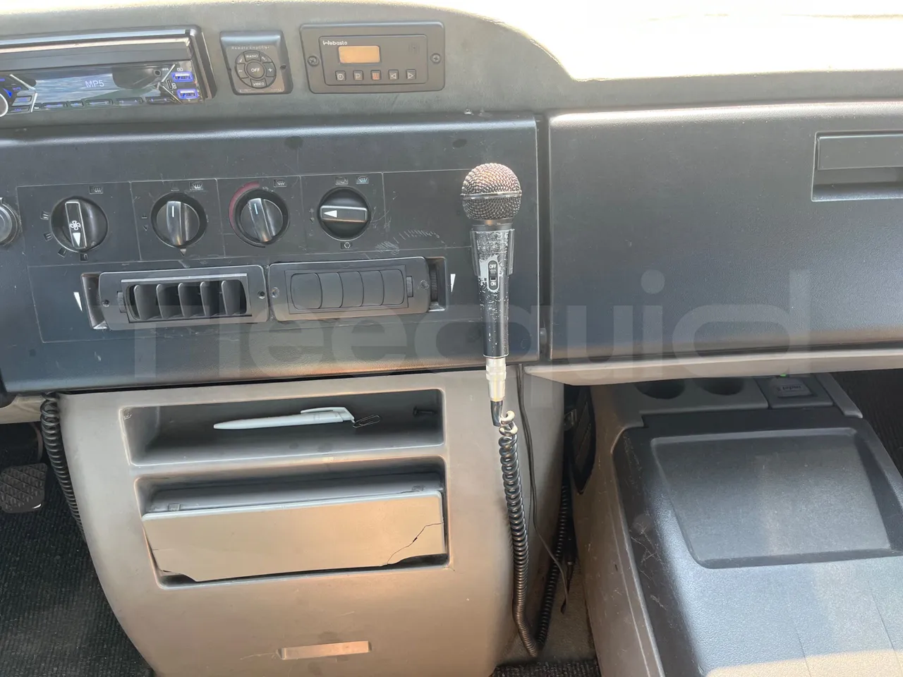 Mercedes-Benz MB 818 S AG670/Euro4 - 130kW - 8mt - hostes microphone accessories photo