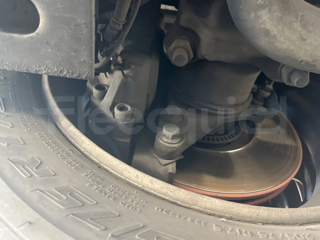Mercedes-Benz MB 818 S AG670/Euro4 - 130kW - 8mt - axle 2 caliper brakes left