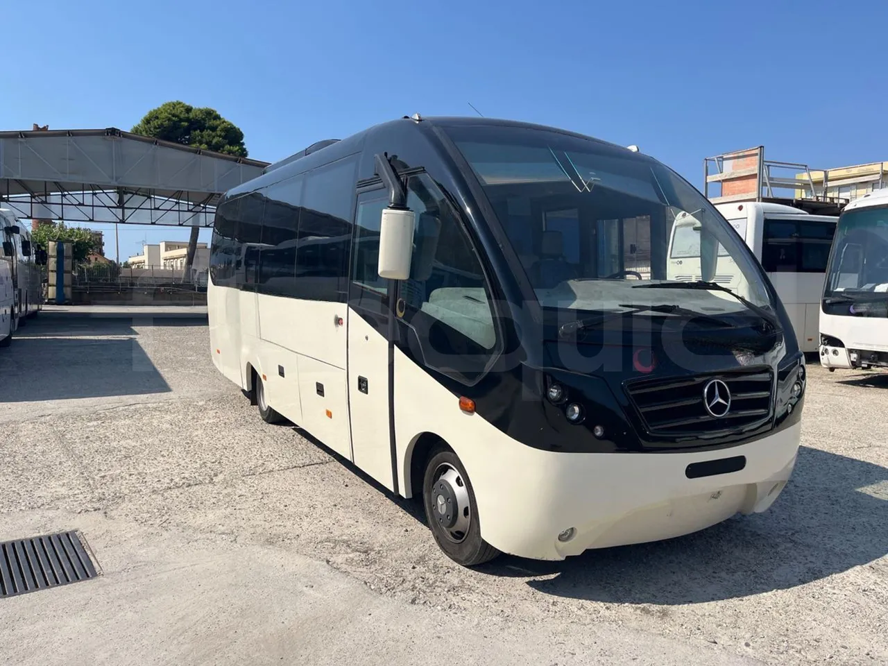 Mercedes-Benz MB 818 S AG670/Euro4 - 130kW - 8mt - Base cover photo