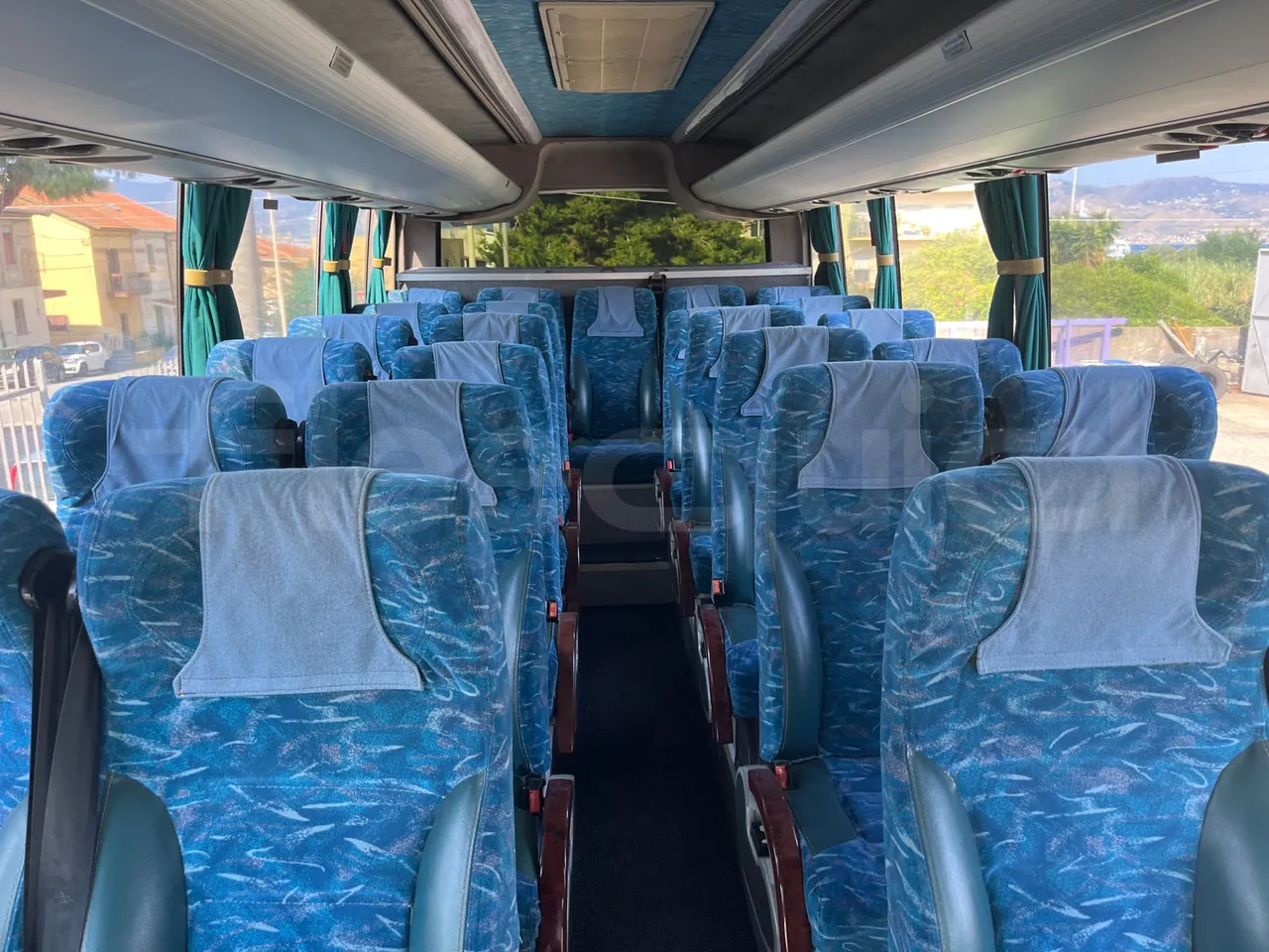 Mercedes-Benz MB 818 S AG670/Euro4 - 130kW - 8mt - interior reverse seats driver height (mandatory for bus to scrap)