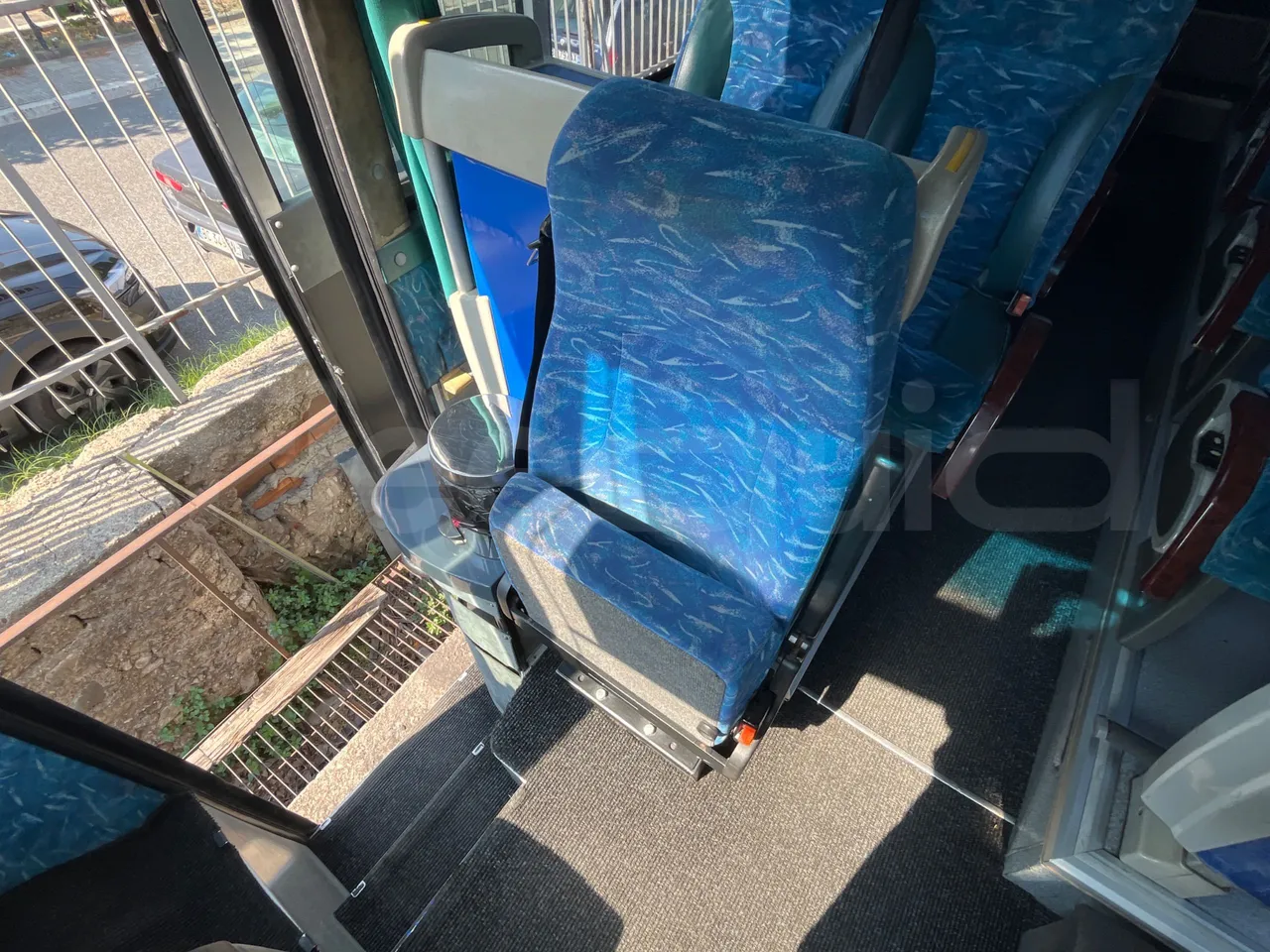 Mercedes-Benz MB 818 S AG670/Euro4 - 130kW - 8mt - hostess seat photo