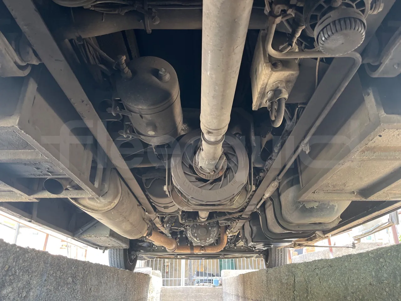 Mercedes-Benz MB 818 S AG670/Euro4 - 130kW - 8mt - axle 3 central