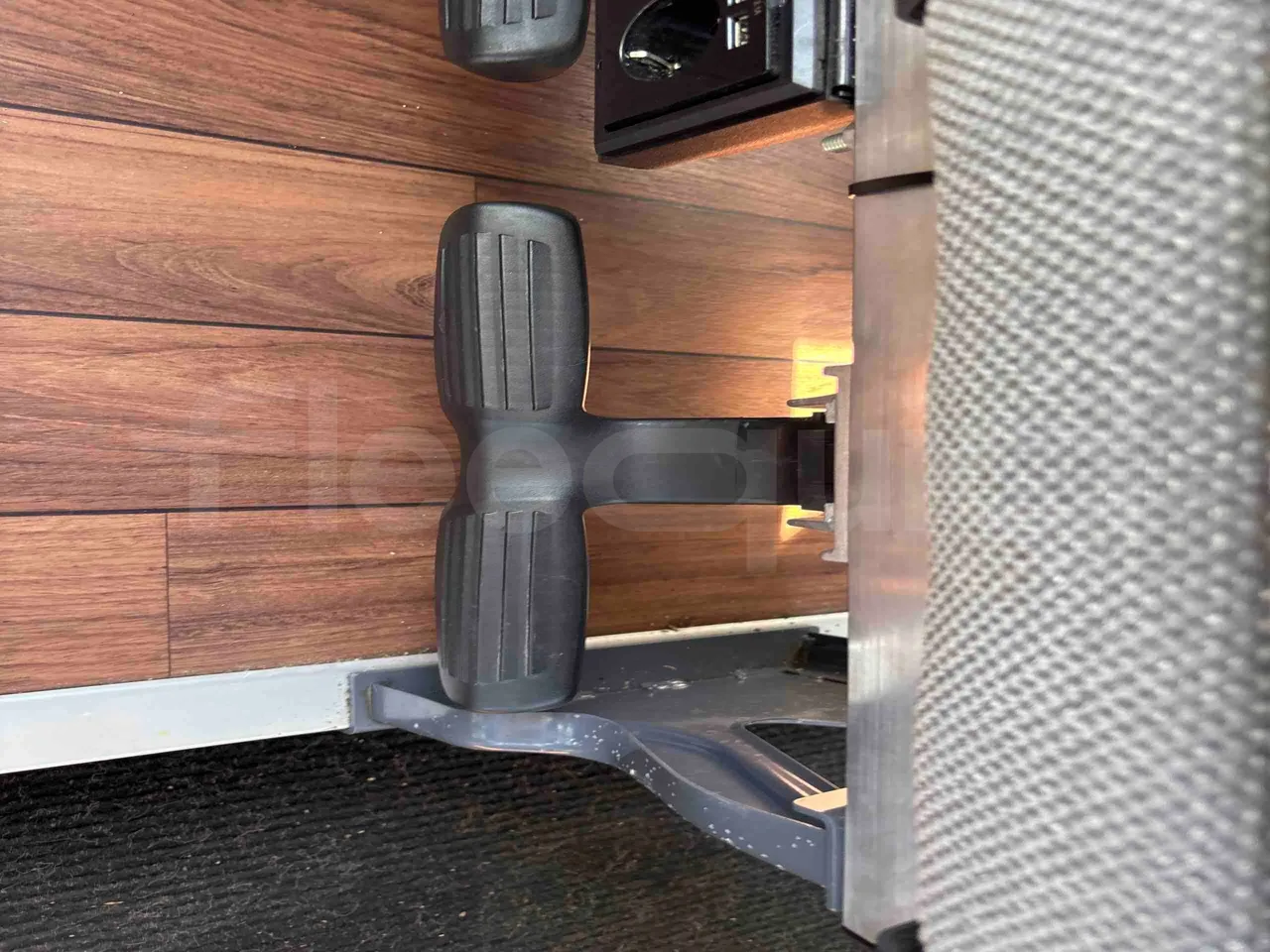Temsa Safari - footrest detail photo