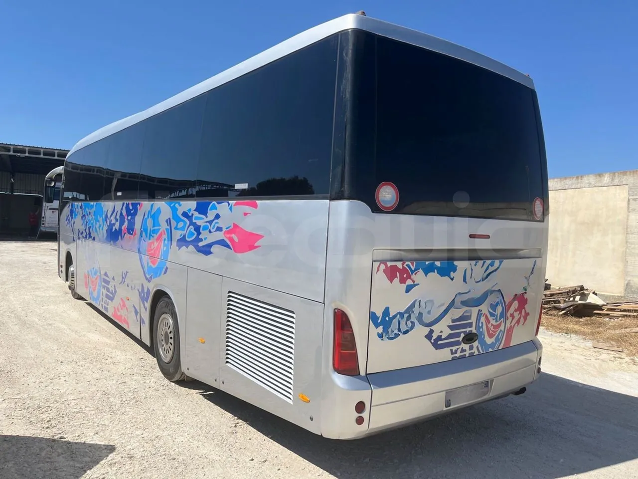 Iveco 389 - 3/4 left rear side