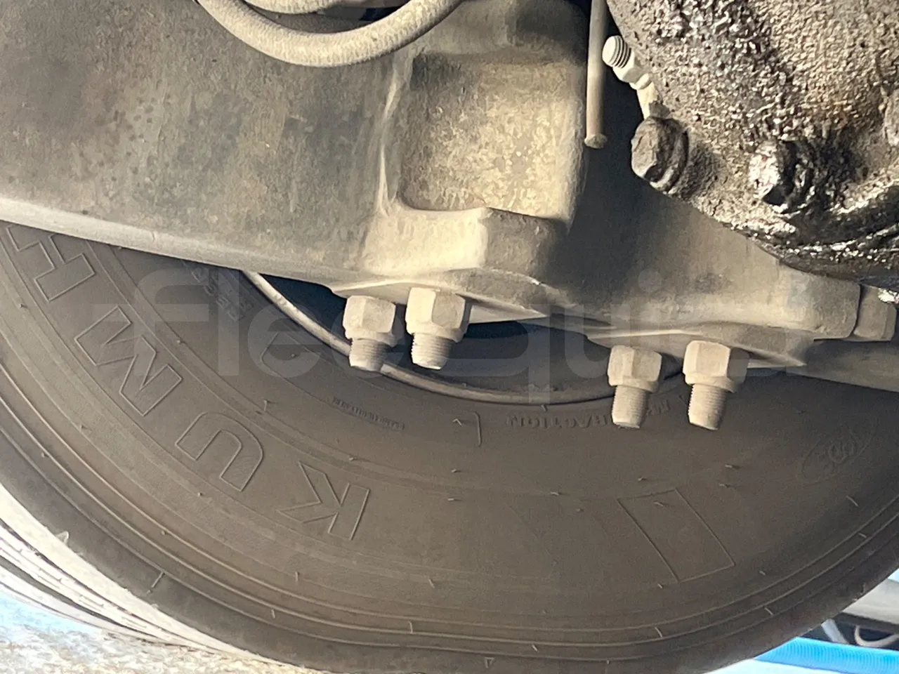 Iveco 389 - axle 2 discs left