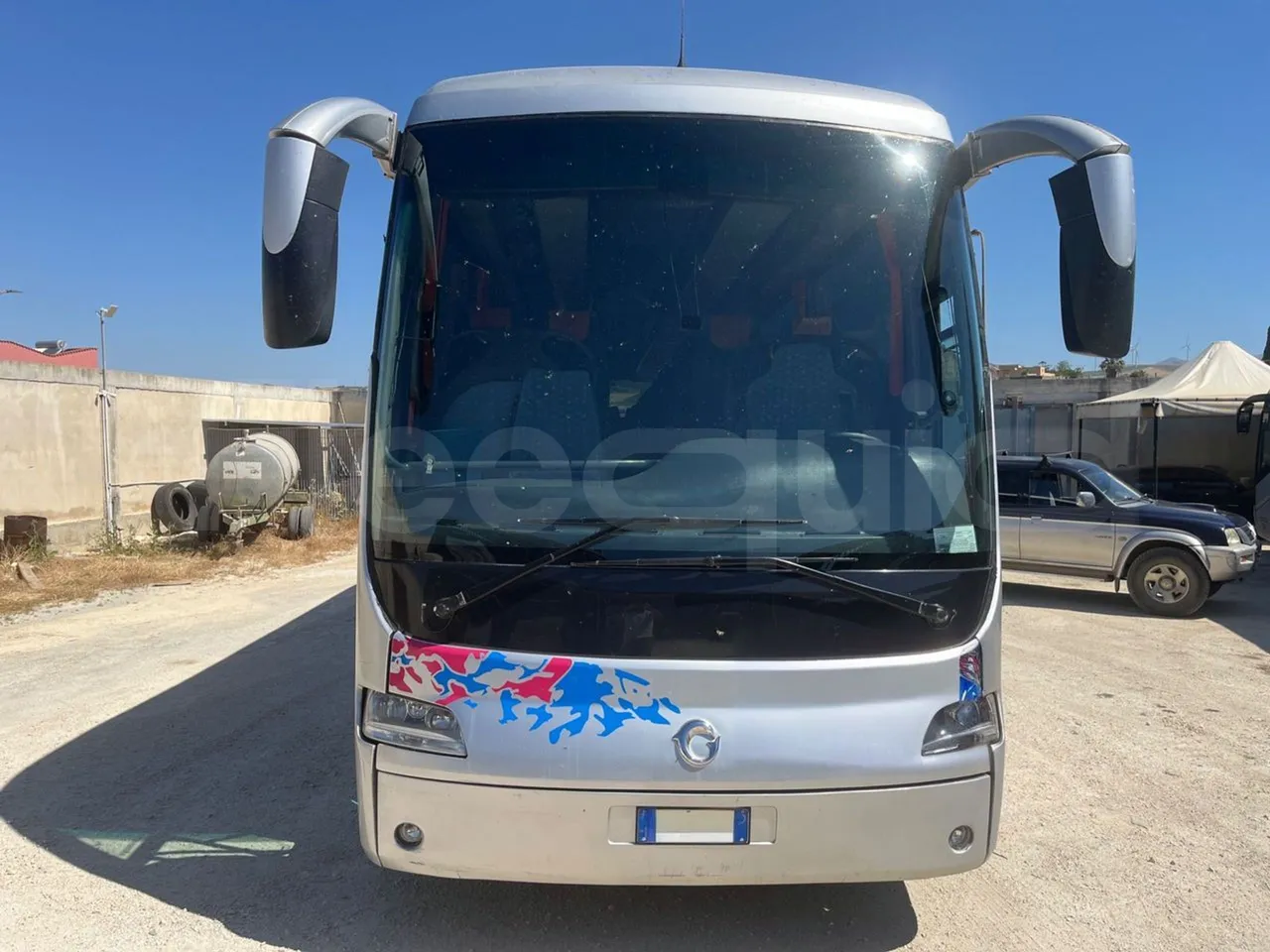 Iveco 389 - front photo