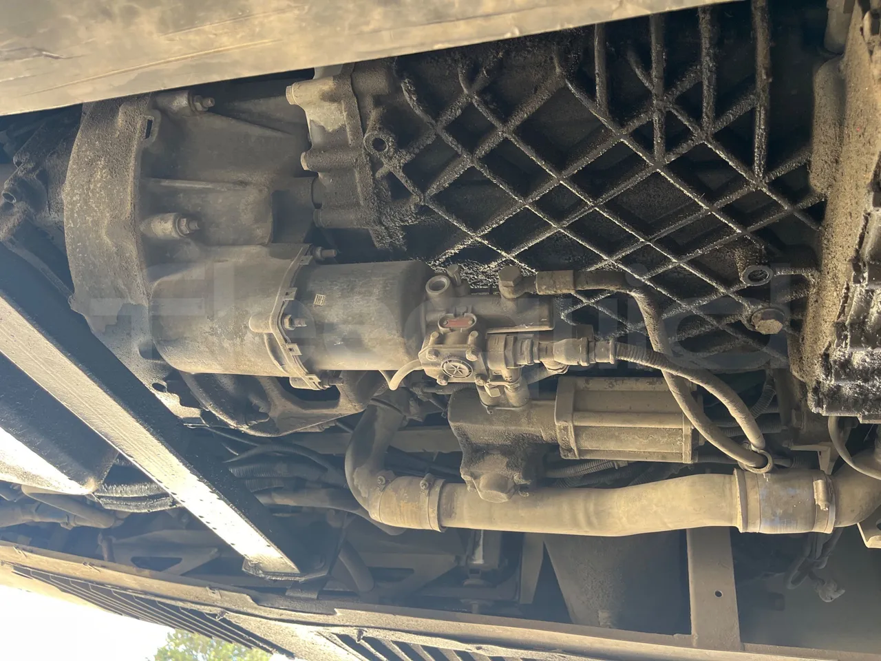 Iveco 389 - gearbox photo