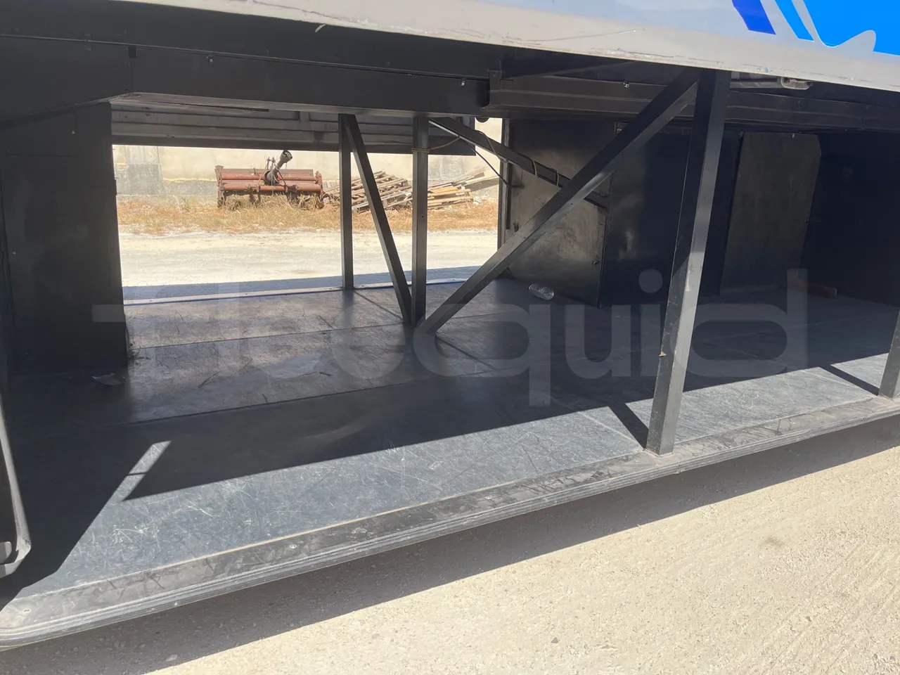 Iveco 389 - internal frame rust check